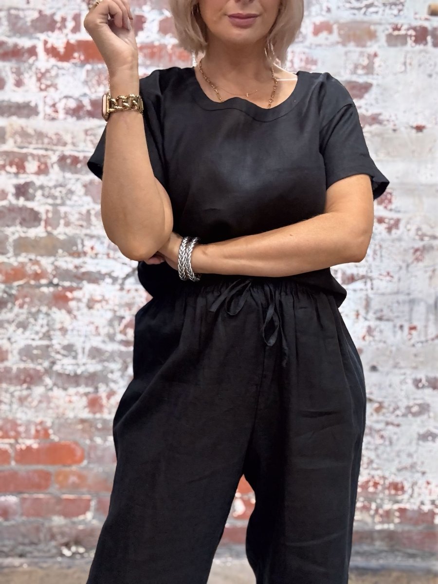 Linen Tee & Pant Set in Black-4