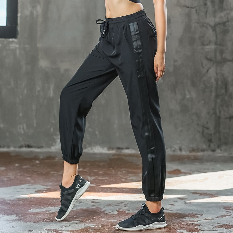 Outdoor Gym Running Sportswear Sport Drawstring Waist Jogging Pants Women Loose Training Pants Fashion Side Open Sweatpants-0