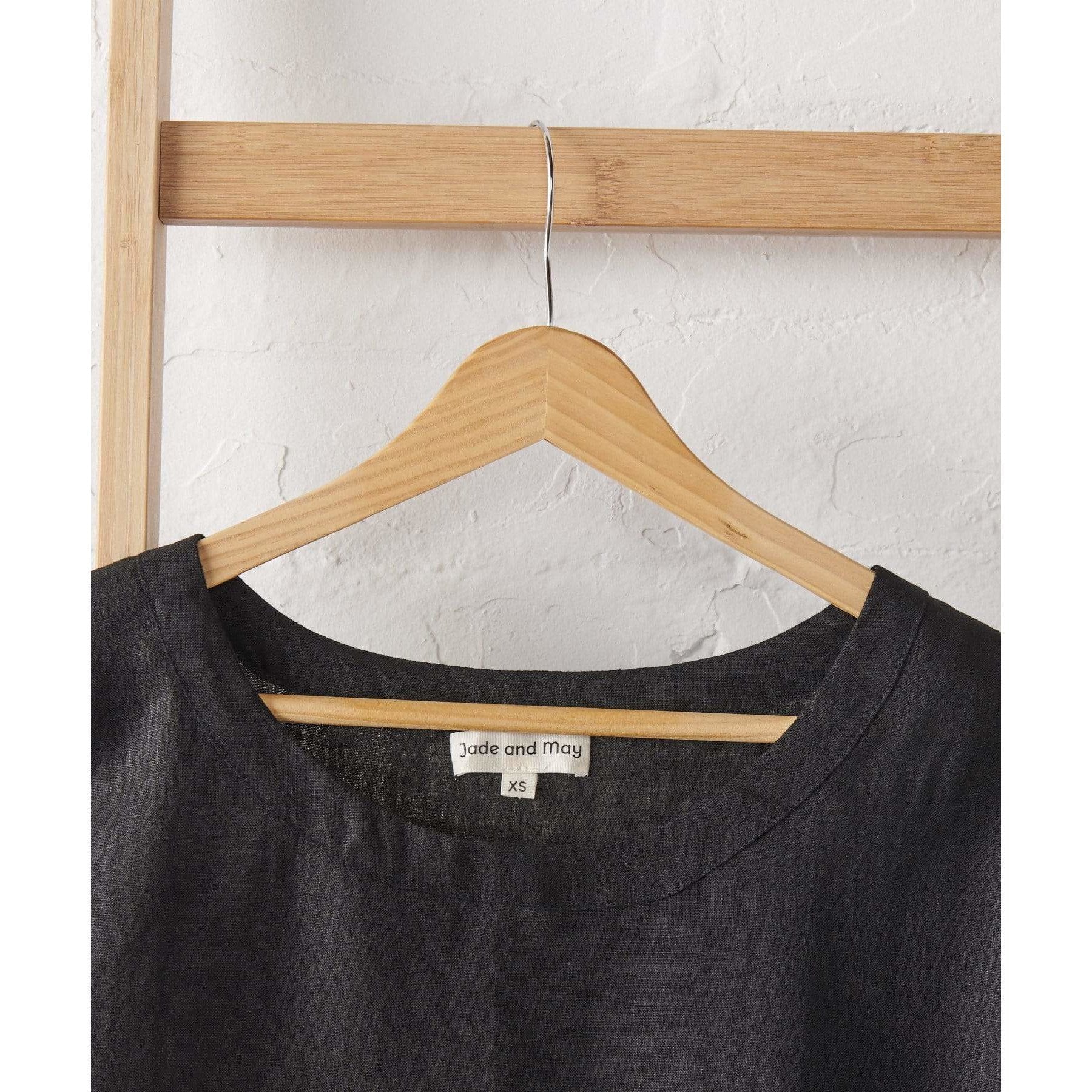 Linen Tee & Pant Set in Black-3