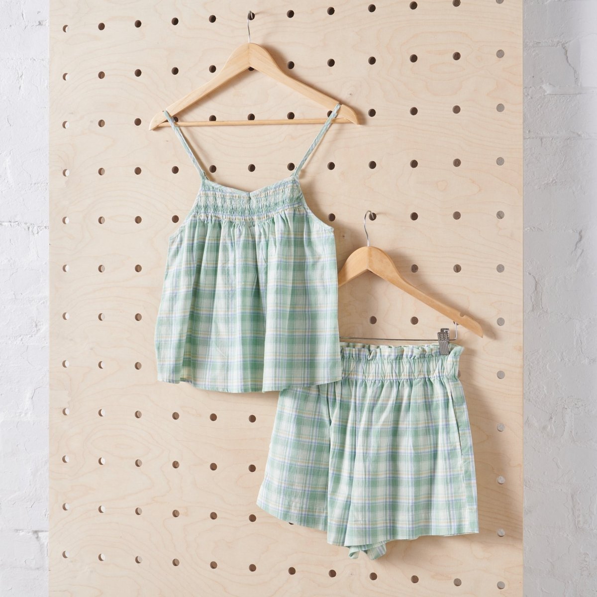 Cotton Sets in HoneyDew Melon Check-1
