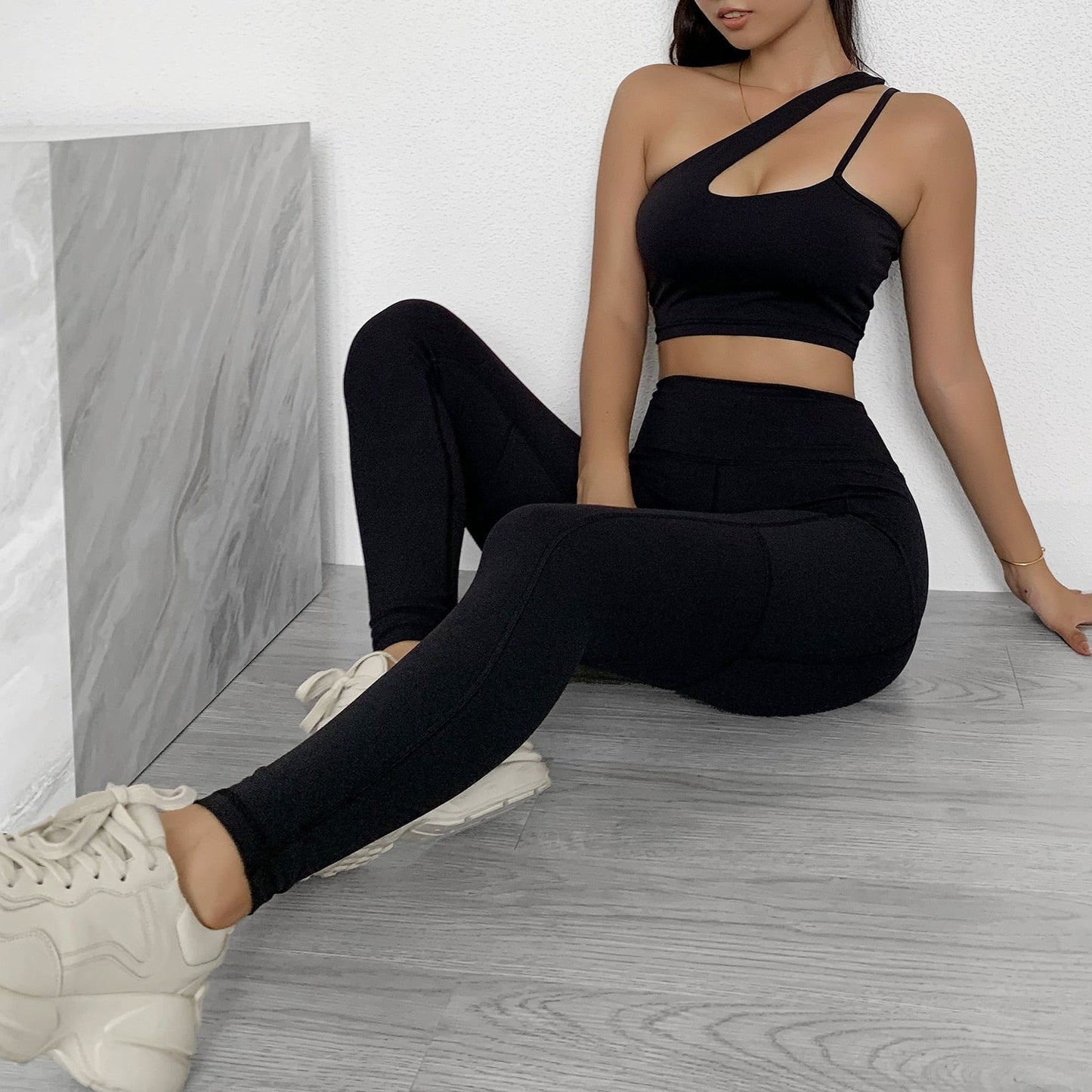 Seamless Yoga Gym Set Women Tracksuit Fitness Clothing Sportswear Padded Push-up Sports One Shoulder Bra Leggings Workout Set-5